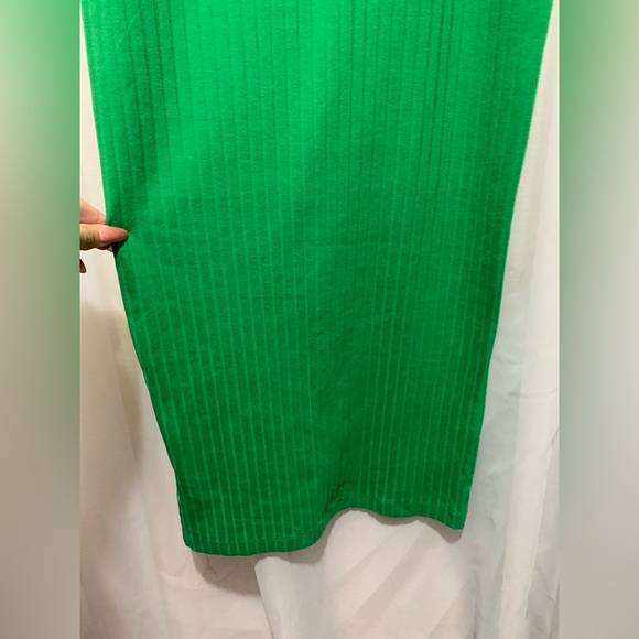 Zara Kelly Green Ribbed Bodycon Midi Dress - Picture 2 of 7